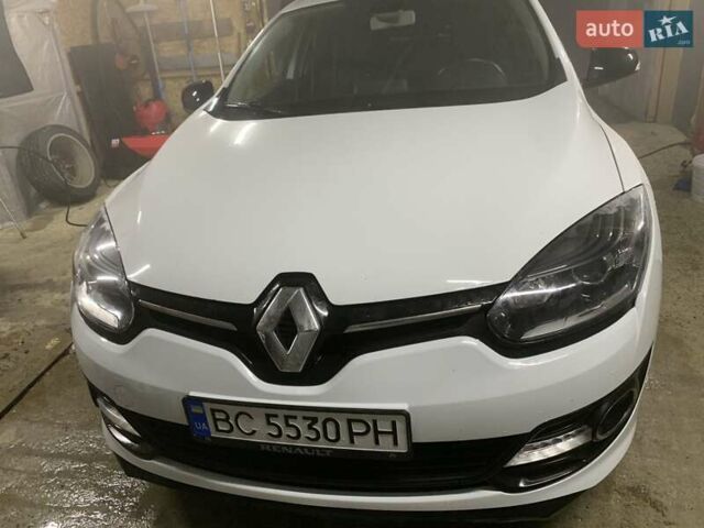 Белый Рено Меган, объемом двигателя 1.46 л и пробегом 277 тыс. км за 8900 $, фото 10 на Automoto.ua