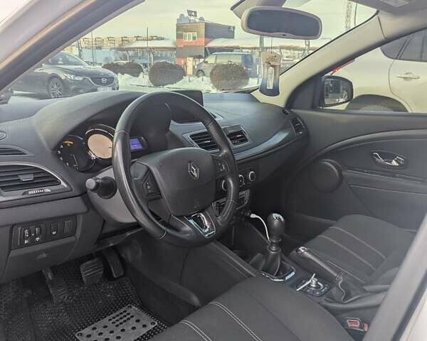 Білий Рено Меган, об'ємом двигуна 1.5 л та пробігом 217 тис. км за 6800 $, фото 9 на Automoto.ua