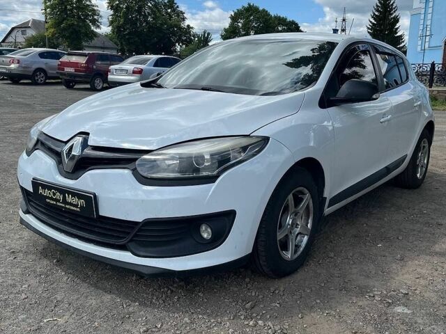 Білий Рено Меган, об'ємом двигуна 1.46 л та пробігом 270 тис. км за 7700 $, фото 1 на Automoto.ua