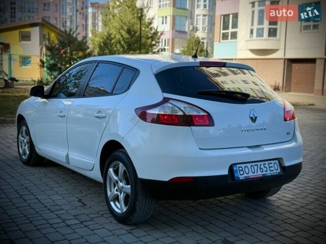Білий Рено Меган, об'ємом двигуна 1.46 л та пробігом 286 тис. км за 6900 $, фото 12 на Automoto.ua