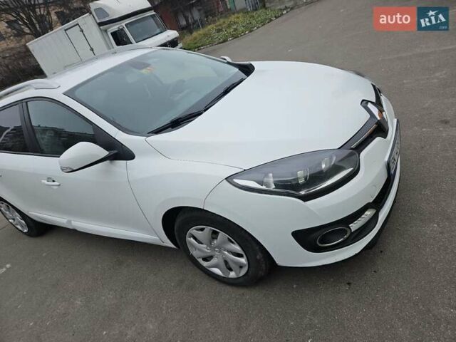Білий Рено Меган, об'ємом двигуна 1.46 л та пробігом 233 тис. км за 8300 $, фото 3 на Automoto.ua