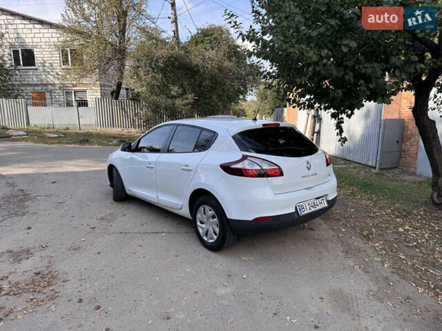 Білий Рено Меган, об'ємом двигуна 1.46 л та пробігом 158 тис. км за 8400 $, фото 6 на Automoto.ua