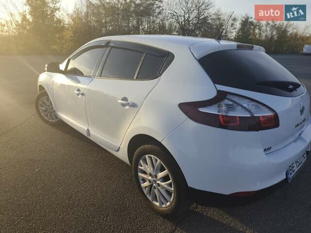 Білий Рено Меган, об'ємом двигуна 1.46 л та пробігом 188 тис. км за 9600 $, фото 4 на Automoto.ua