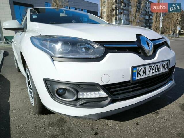 Белый Рено Меган, объемом двигателя 1.46 л и пробегом 161 тыс. км за 9100 $, фото 14 на Automoto.ua