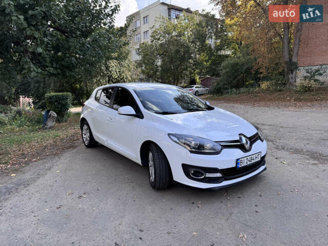 Білий Рено Меган, об'ємом двигуна 1.46 л та пробігом 158 тис. км за 8400 $, фото 2 на Automoto.ua