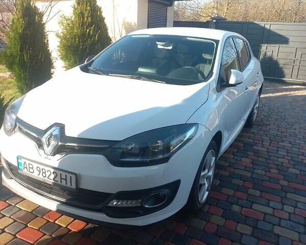 Белый Рено Меган, объемом двигателя 1.46 л и пробегом 208 тыс. км за 9500 $, фото 26 на Automoto.ua