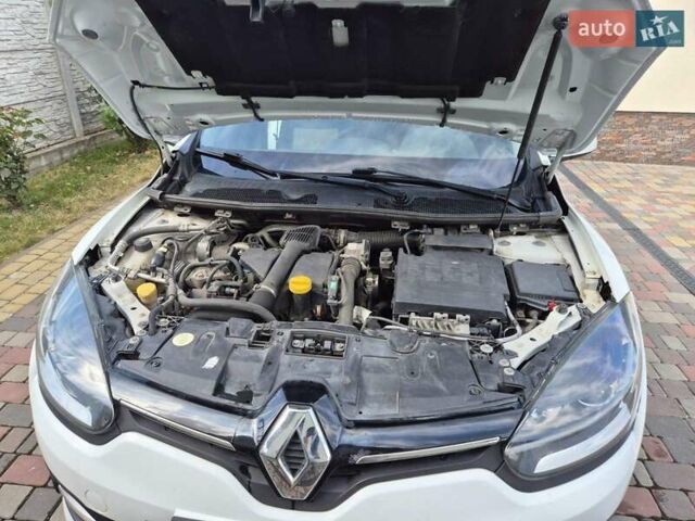 Белый Рено Меган, объемом двигателя 1.46 л и пробегом 203 тыс. км за 9500 $, фото 16 на Automoto.ua
