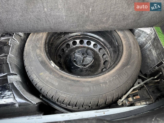 Білий Рено Меган, об'ємом двигуна 1.46 л та пробігом 158 тис. км за 8400 $, фото 27 на Automoto.ua