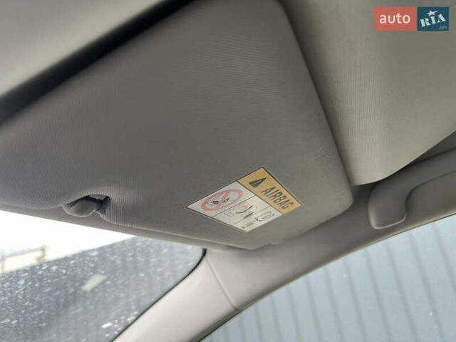 Білий Рено Меган, об'ємом двигуна 1.5 л та пробігом 216 тис. км за 7400 $, фото 30 на Automoto.ua