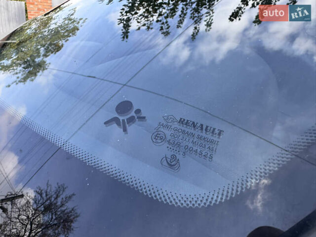 Білий Рено Меган, об'ємом двигуна 1.46 л та пробігом 158 тис. км за 8400 $, фото 42 на Automoto.ua