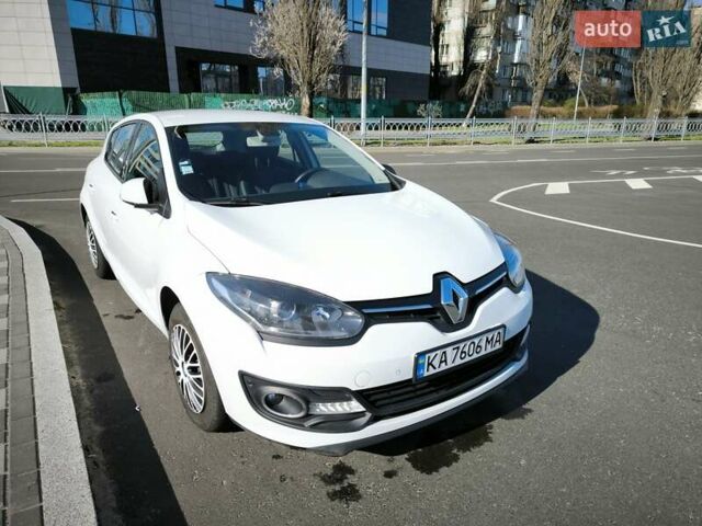 Белый Рено Меган, объемом двигателя 1.46 л и пробегом 161 тыс. км за 9000 $, фото 51 на Automoto.ua