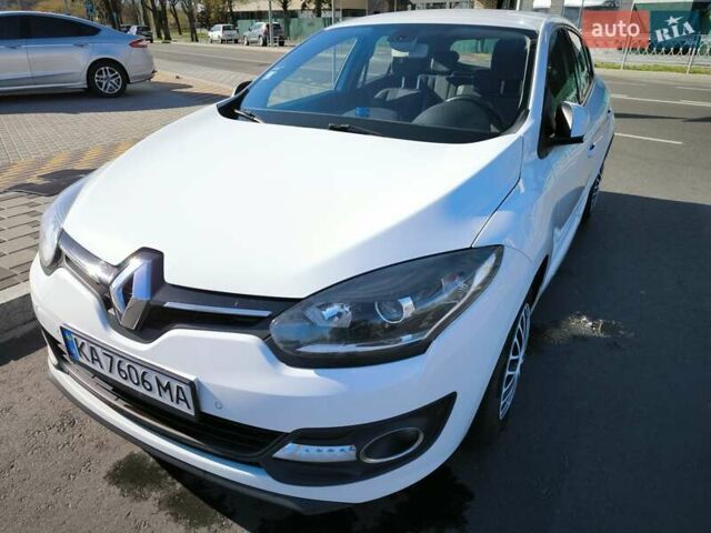 Белый Рено Меган, объемом двигателя 1.46 л и пробегом 161 тыс. км за 9000 $, фото 48 на Automoto.ua