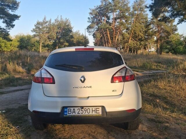 Білий Рено Меган, об'ємом двигуна 1.46 л та пробігом 261 тис. км за 8500 $, фото 10 на Automoto.ua
