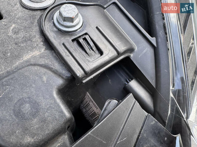 Білий Рено Меган, об'ємом двигуна 1.46 л та пробігом 158 тис. км за 8400 $, фото 54 на Automoto.ua