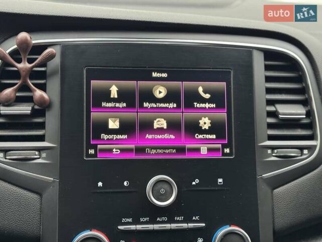 Белый Рено Меган, объемом двигателя 1.46 л и пробегом 195 тыс. км за 9950 $, фото 48 на Automoto.ua