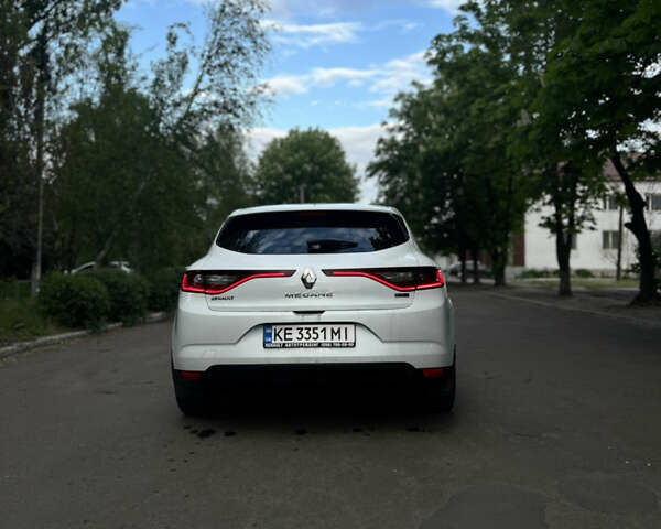 Білий Рено Меган, об'ємом двигуна 1.46 л та пробігом 132 тис. км за 12500 $, фото 3 на Automoto.ua