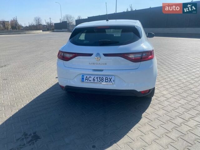 Белый Рено Меган, объемом двигателя 1.46 л и пробегом 159 тыс. км за 10900 $, фото 3 на Automoto.ua
