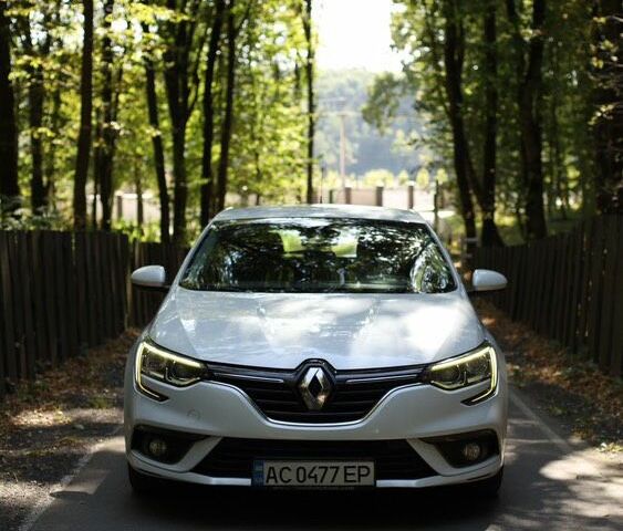 Білий Рено Меган, об'ємом двигуна 1.5 л та пробігом 220 тис. км за 11200 $, фото 3 на Automoto.ua