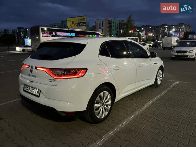 Білий Рено Меган, об'ємом двигуна 1.46 л та пробігом 226 тис. км за 11000 $, фото 4 на Automoto.ua