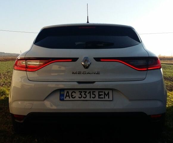 Белый Рено Меган, объемом двигателя 0 л и пробегом 188 тыс. км за 10999 $, фото 4 на Automoto.ua