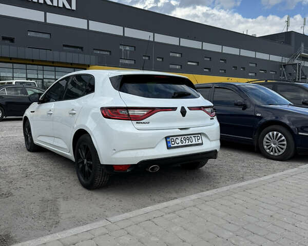 Белый Рено Меган, объемом двигателя 1.46 л и пробегом 132 тыс. км за 12750 $, фото 4 на Automoto.ua