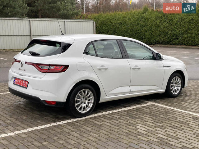 Білий Рено Меган, об'ємом двигуна 1.5 л та пробігом 207 тис. км за 10985 $, фото 5 на Automoto.ua