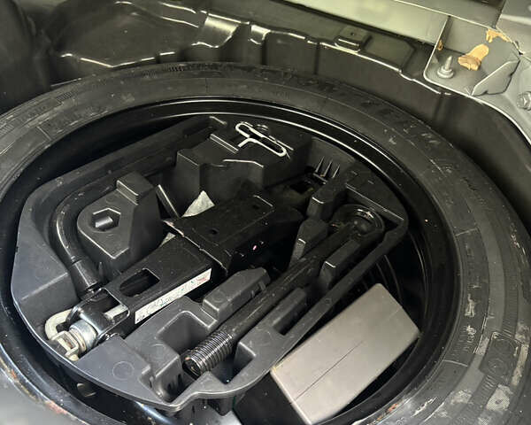 Білий Рено Меган, об'ємом двигуна 1.46 л та пробігом 233 тис. км за 11500 $, фото 14 на Automoto.ua