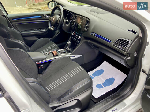 Белый Рено Меган, объемом двигателя 1.5 л и пробегом 151 тыс. км за 15650 $, фото 53 на Automoto.ua