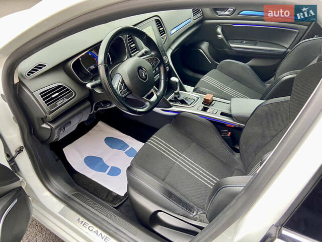 Білий Рено Меган, об'ємом двигуна 1.5 л та пробігом 151 тис. км за 15400 $, фото 39 на Automoto.ua