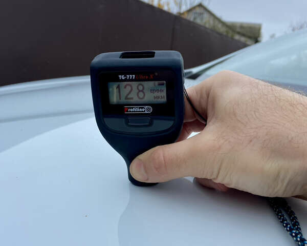 Белый Рено Меган, объемом двигателя 1.5 л и пробегом 151 тыс. км за 15650 $, фото 94 на Automoto.ua