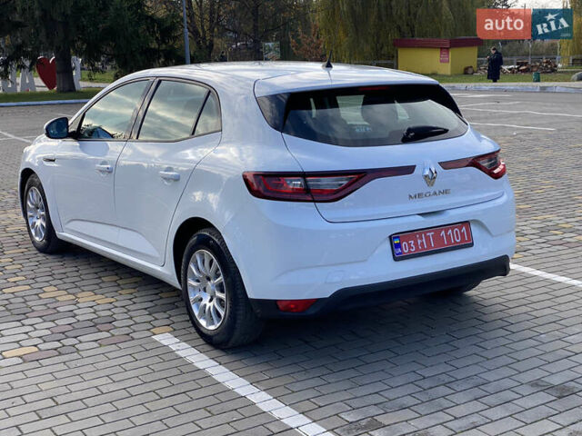 Белый Рено Меган, объемом двигателя 1.5 л и пробегом 207 тыс. км за 10850 $, фото 10 на Automoto.ua