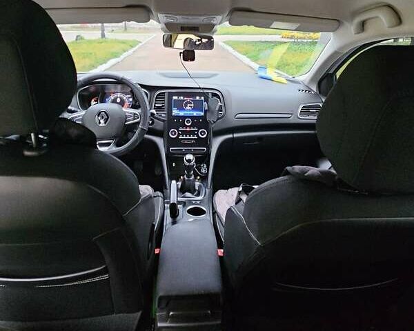 Белый Рено Меган, объемом двигателя 1.46 л и пробегом 244 тыс. км за 11500 $, фото 26 на Automoto.ua