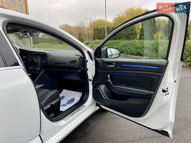 Білий Рено Меган, об'ємом двигуна 1.5 л та пробігом 151 тис. км за 15400 $, фото 49 на Automoto.ua
