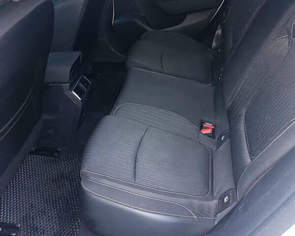 Білий Рено Меган, об'ємом двигуна 1.5 л та пробігом 241 тис. км за 11500 $, фото 11 на Automoto.ua