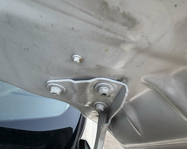 Білий Рено Меган, об'ємом двигуна 1.46 л та пробігом 233 тис. км за 11500 $, фото 21 на Automoto.ua