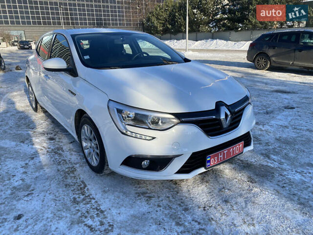 Белый Рено Меган, объемом двигателя 1.5 л и пробегом 207 тыс. км за 11850 $, фото 21 на Automoto.ua