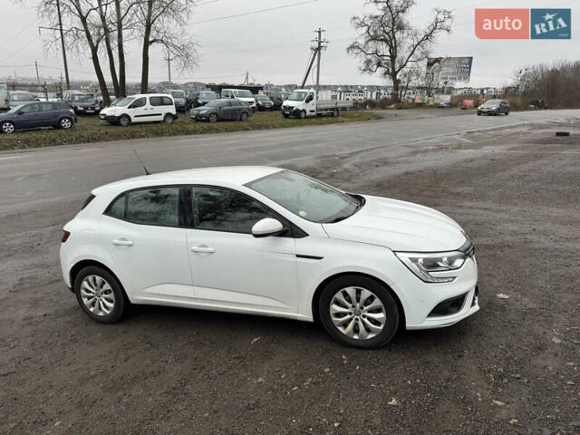 Білий Рено Меган, об'ємом двигуна 1.5 л та пробігом 159 тис. км за 9500 $, фото 9 на Automoto.ua
