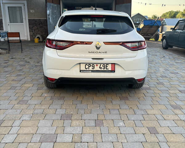 Білий Рено Меган, об'ємом двигуна 1.46 л та пробігом 233 тис. км за 11500 $, фото 2 на Automoto.ua