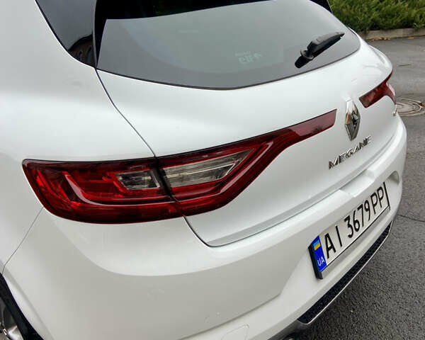 Белый Рено Меган, объемом двигателя 1.5 л и пробегом 151 тыс. км за 15650 $, фото 24 на Automoto.ua
