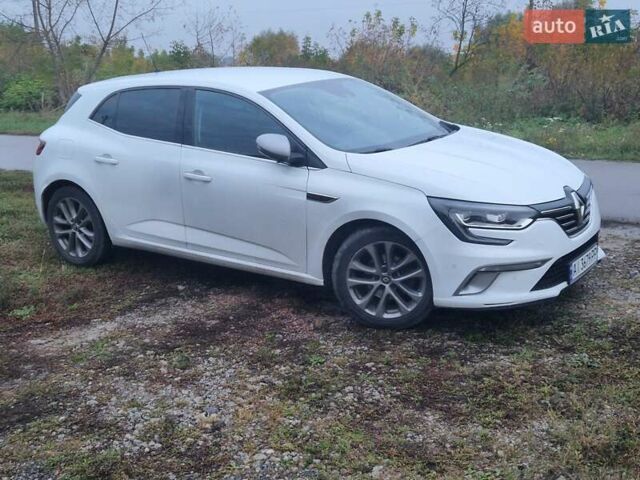 Білий Рено Меган, об'ємом двигуна 1.46 л та пробігом 150 тис. км за 14800 $, фото 2 на Automoto.ua
