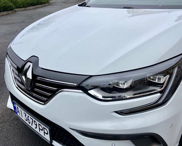 Белый Рено Меган, объемом двигателя 1.5 л и пробегом 151 тыс. км за 15650 $, фото 19 на Automoto.ua