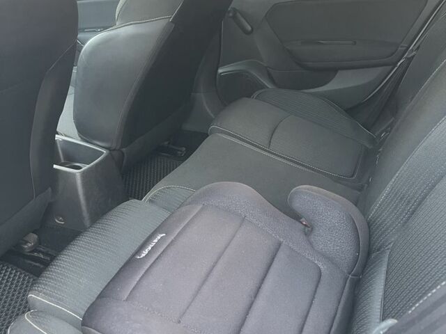 Білий Рено Меган, об'ємом двигуна 1.5 л та пробігом 224 тис. км за 9500 $, фото 12 на Automoto.ua