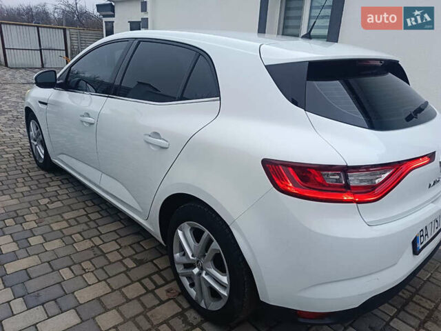 Білий Рено Меган, об'ємом двигуна 1.5 л та пробігом 241 тис. км за 11500 $, фото 6 на Automoto.ua