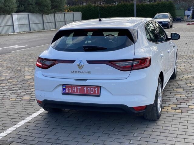 Белый Рено Меган, объемом двигателя 1.5 л и пробегом 207 тыс. км за 10850 $, фото 6 на Automoto.ua
