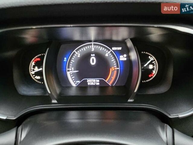 Белый Рено Меган, объемом двигателя 1.46 л и пробегом 244 тыс. км за 11500 $, фото 23 на Automoto.ua