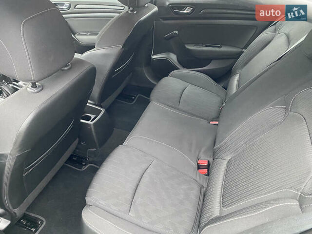 Білий Рено Меган, об'ємом двигуна 1.5 л та пробігом 207 тис. км за 10985 $, фото 10 на Automoto.ua