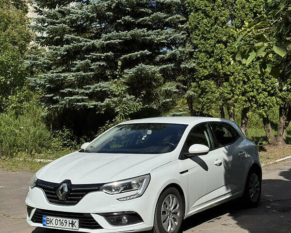 Білий Рено Меган, об'ємом двигуна 1.46 л та пробігом 154 тис. км за 9900 $, фото 3 на Automoto.ua