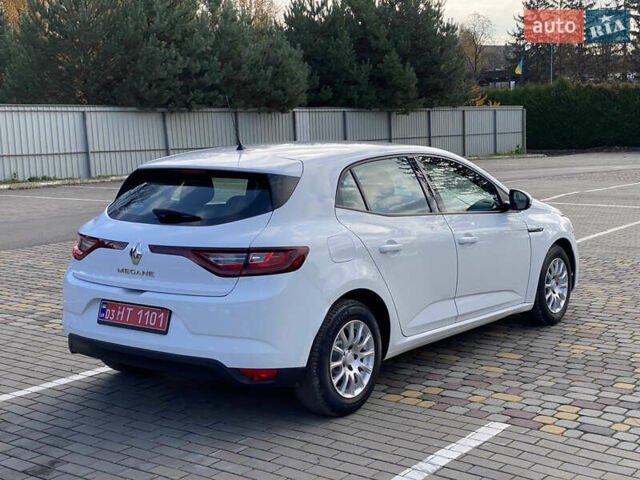 Белый Рено Меган, объемом двигателя 1.5 л и пробегом 207 тыс. км за 10850 $, фото 7 на Automoto.ua