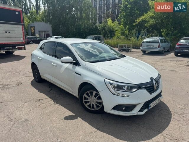 Белый Рено Меган, объемом двигателя 1.46 л и пробегом 200 тыс. км за 9200 $, фото 8 на Automoto.ua