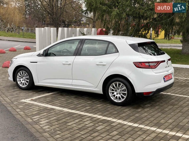 Білий Рено Меган, об'ємом двигуна 1.5 л та пробігом 207 тис. км за 10985 $, фото 7 на Automoto.ua